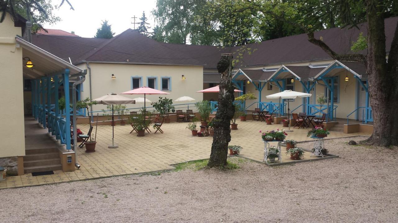 Balzsam Apartmanhaz Harkany Exterior photo